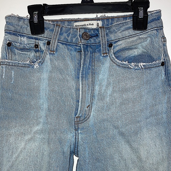 Mom jeans. - Picture 5 of 6